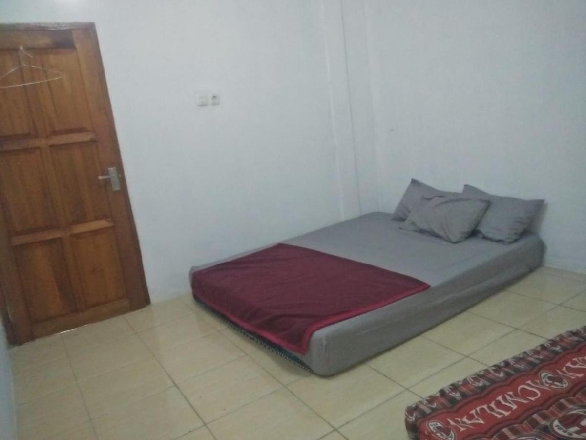 Sugi House Toraja - Villa Penginapan Sewa Harian Rantepao Kültér fotó