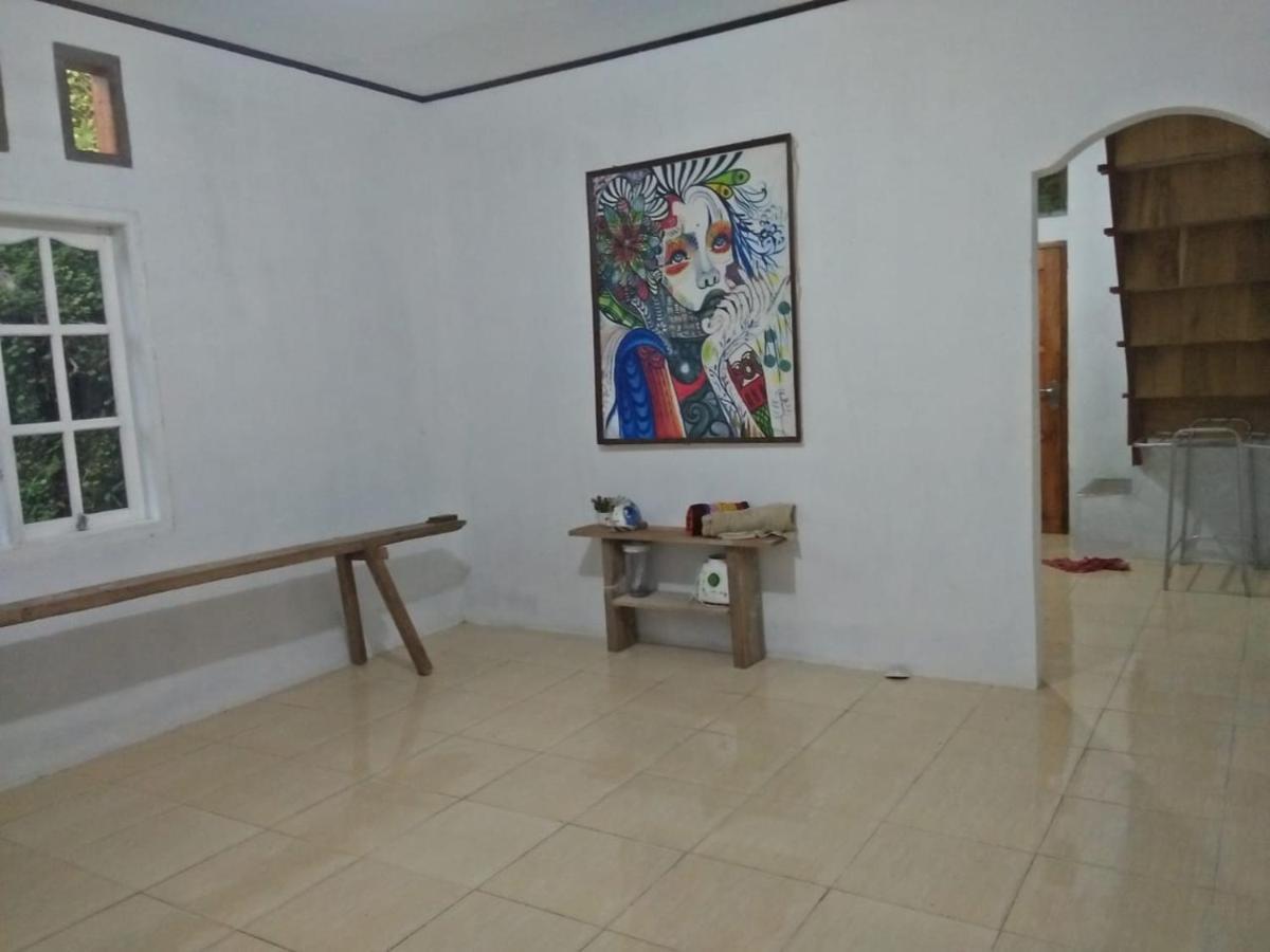 Sugi House Toraja - Villa Penginapan Sewa Harian Rantepao Kültér fotó