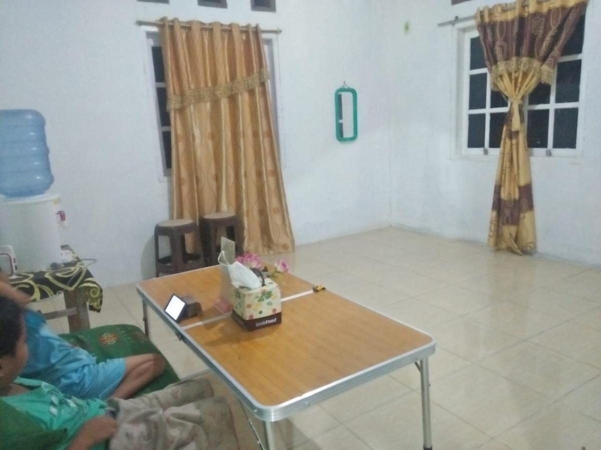 Sugi House Toraja - Villa Penginapan Sewa Harian Rantepao Kültér fotó